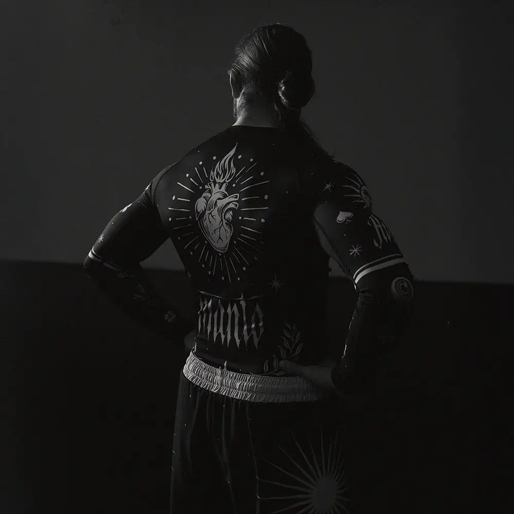 manto rashguard amor fati 10