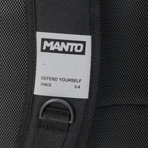 manto sports bag blackout 5