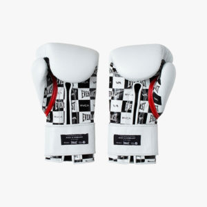 rvca x everlast boxing gloves 2