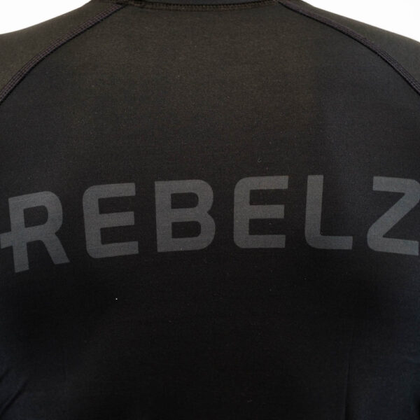 rebelz rashguard stealth 5