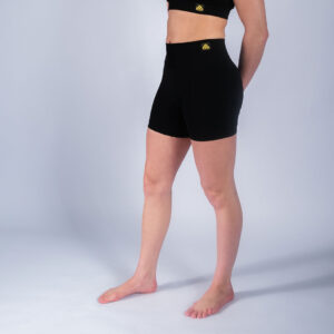 rebelz women gold standard seamless shorts black 1
