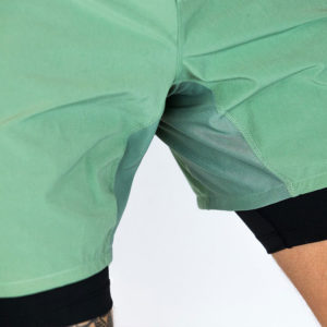 hyperfly shorts icon sagegold 3